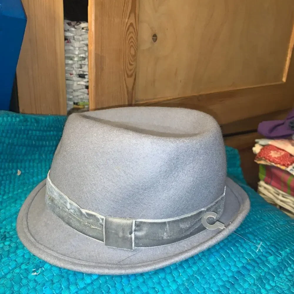 VINTAGE 90'S/Y2K  NWT DEADSTOCK JUICY COUTURE HAT BLUE/GREY